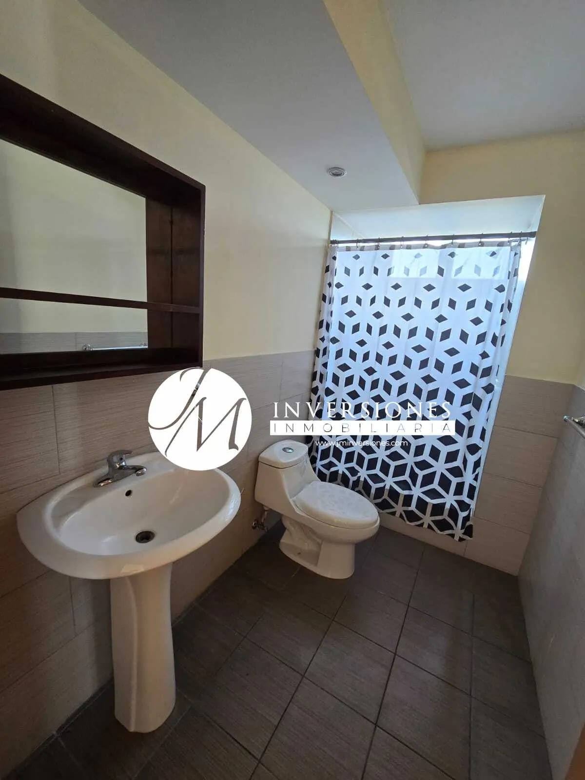 Apartamento en Venta Con Linea Blanca en zona 14 — Apartamento en Venta en Zona 14, Guatemala, Ciudad — foto 7 de 10