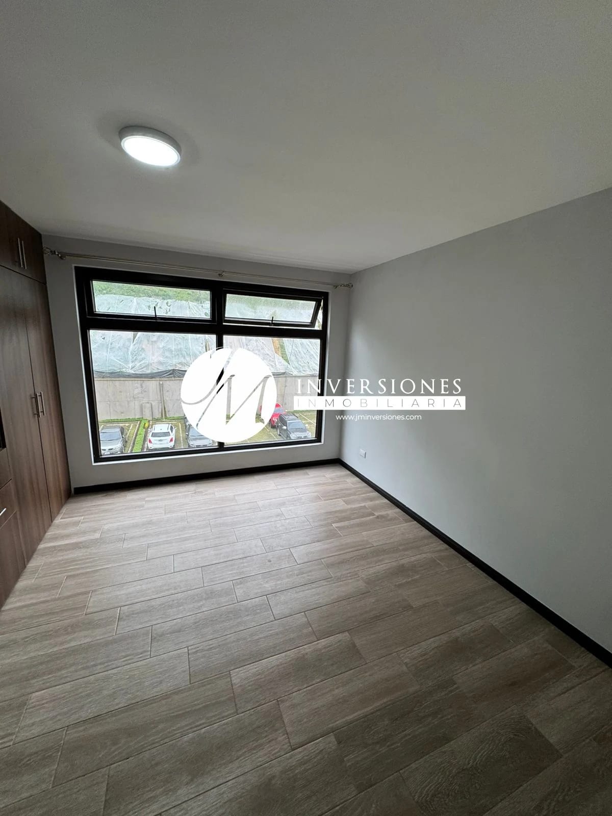 Apartamento en renta en zona 16 — Apartamento en Alquiler en Zona 16, Guatemala, Ciudad — foto 1 de 13