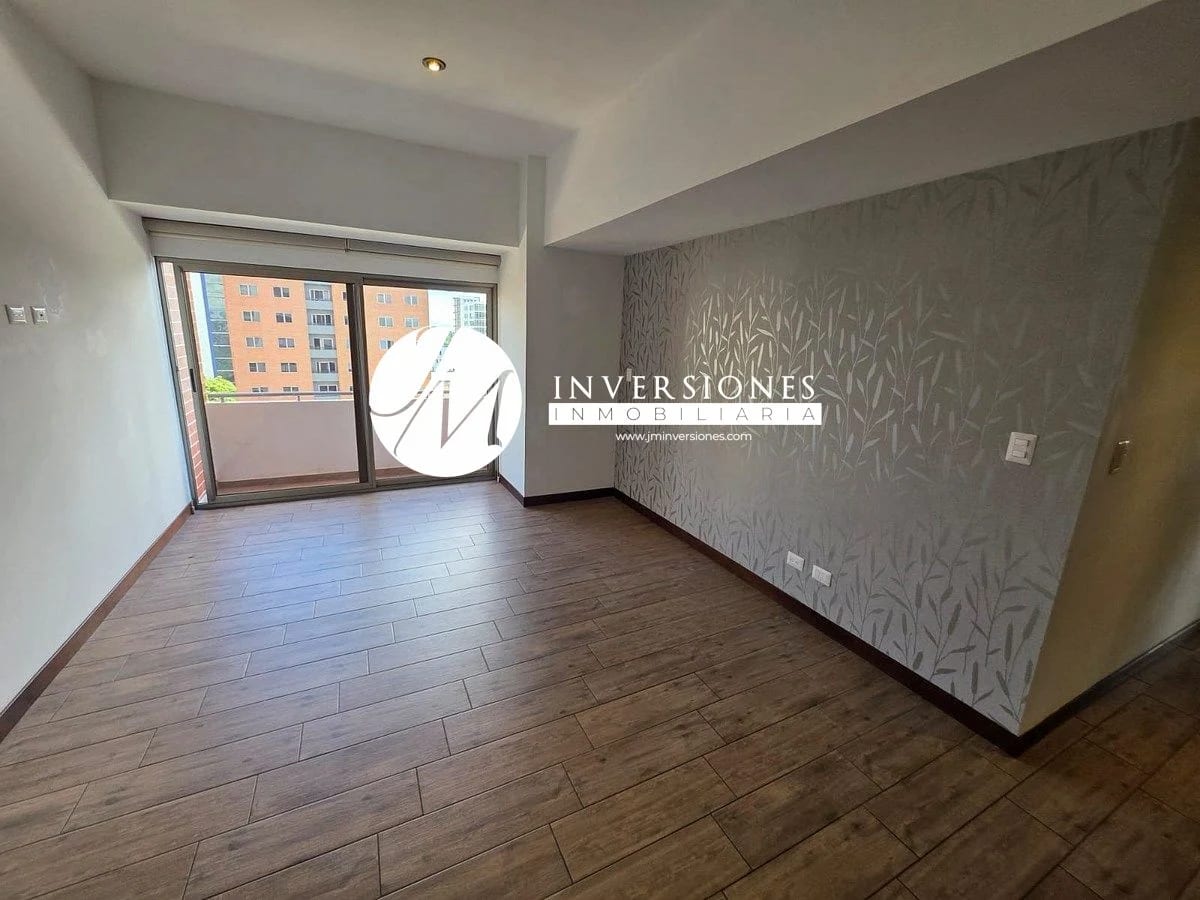 Apartamento en Renta de 3 dormitorios en zona 10 — Apartamento en Alquiler en Zona 10, Guatemala, Ciudad — foto 4 de 5