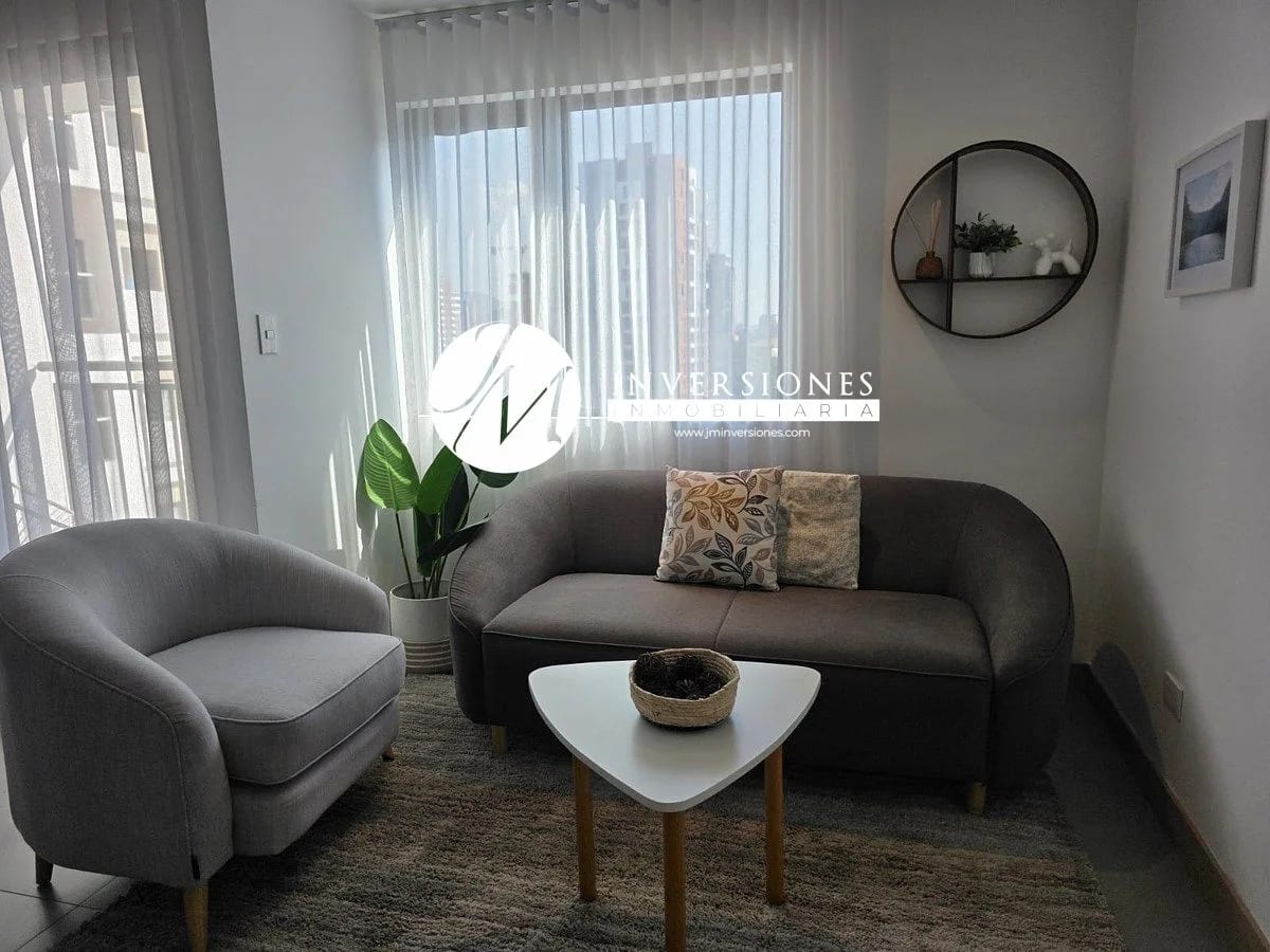 Apartamento amueblado en renta zona 10 — Apartamento en Alquiler en Zona 10, Guatemala, Ciudad — foto 1 de 9
