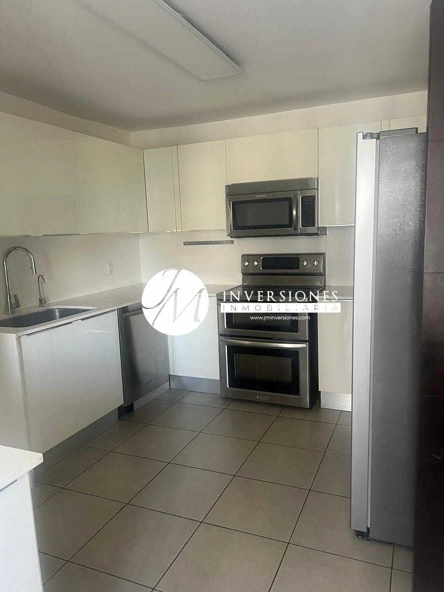 Apartamento en renta de 2 dormitorios en zona 14 — Apartamento en Alquiler en Zona 14, Guatemala, Ciudad — foto 2 de 16