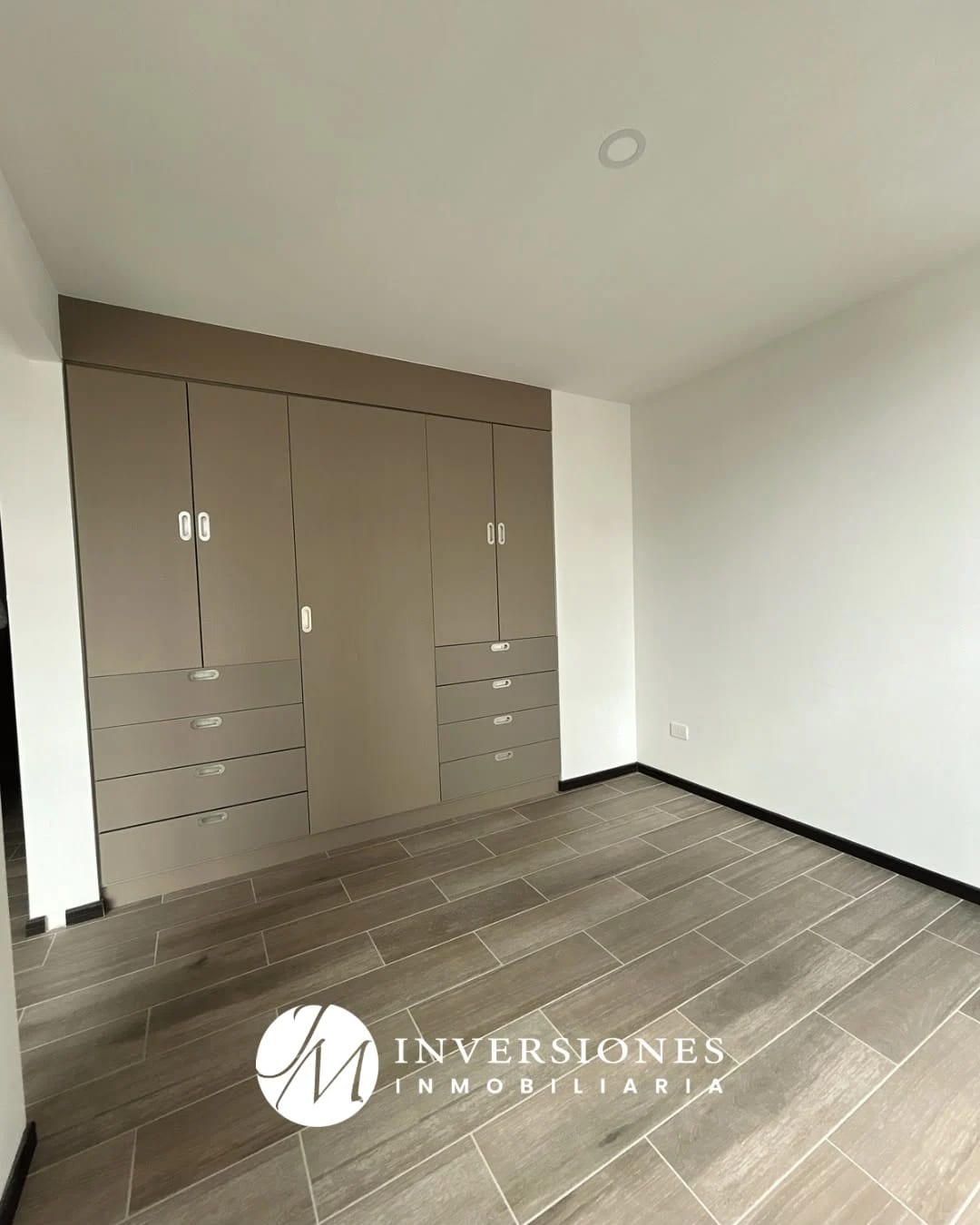 Apartamento de 1 dormitorio para estrenar en zona 10 — Apartamento en Alquiler en Zona 10, Guatemala, Ciudad — foto 5 de 13