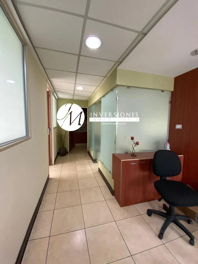 Oficina en Venta en zona 10 — Oficina en Venta en Zona 10, Guatemala, Ciudad — foto 5 de 11