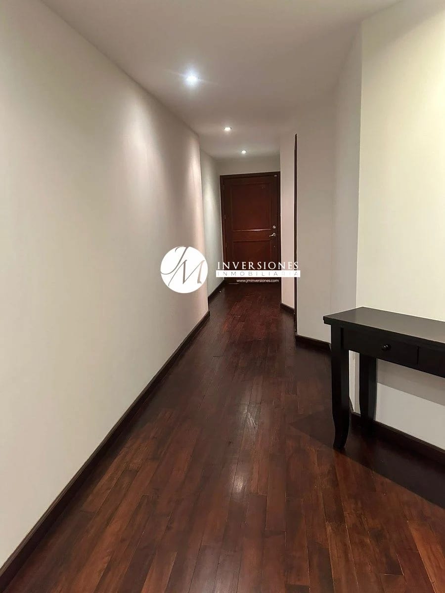 Apartamento en renta Amueblado en zona 10 — Apartamento en Alquiler en Zona 10, Guatemala, Ciudad — foto 6 de 10