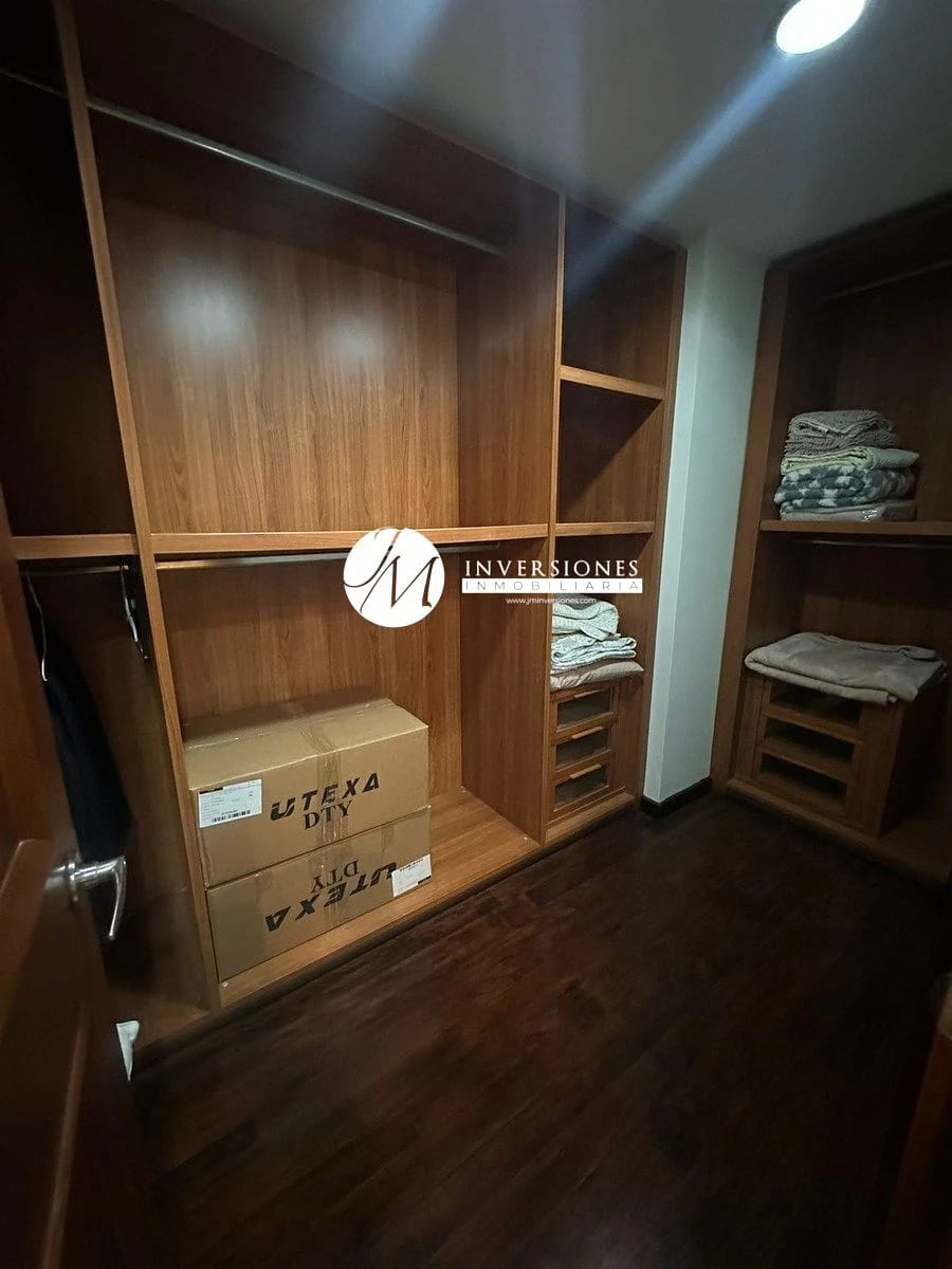 Apartamento en renta Amueblado en zona 10 — Apartamento en Alquiler en Zona 10, Guatemala, Ciudad — foto 9 de 10