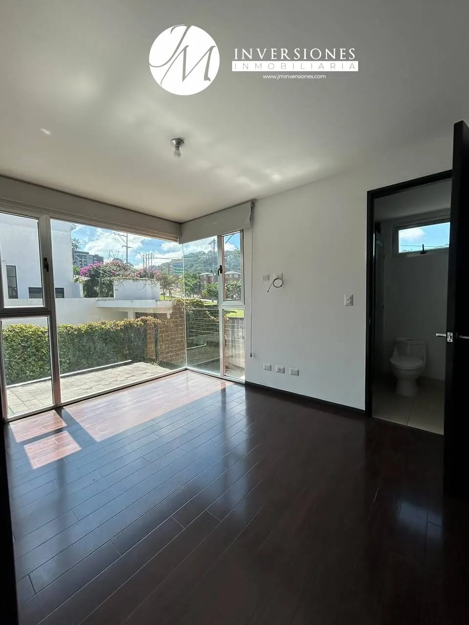 Apartamento en Venta de 3 Dormitorios en zona 16 — Apartamento en Venta en Zona 16, Guatemala, Ciudad — foto 5 de 17