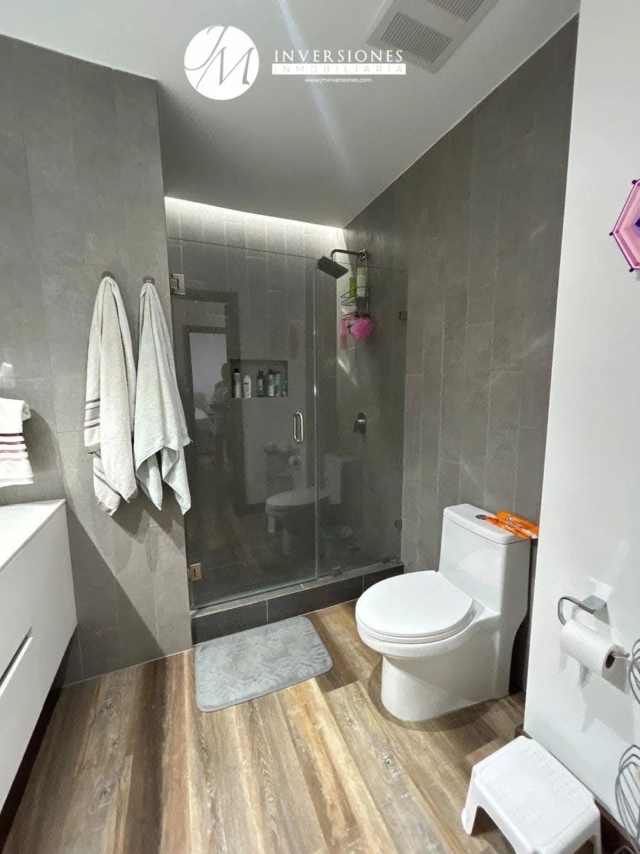 Apartamento en renta amueblado de 3 dormitorios en zona 10 — Apartamento en Alquiler en Zona 10, Guatemala, Ciudad — foto 10 de 17