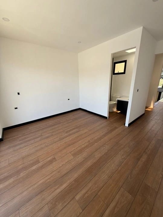 VENDO CASA NUEVA EN CARRETERA A EL SALVADOR KM 18.5 EL TAJÍN — Casa en Venta en El Tajin, Carretera a El Salvador, Guatemala, Ciudad — foto 5 de 17