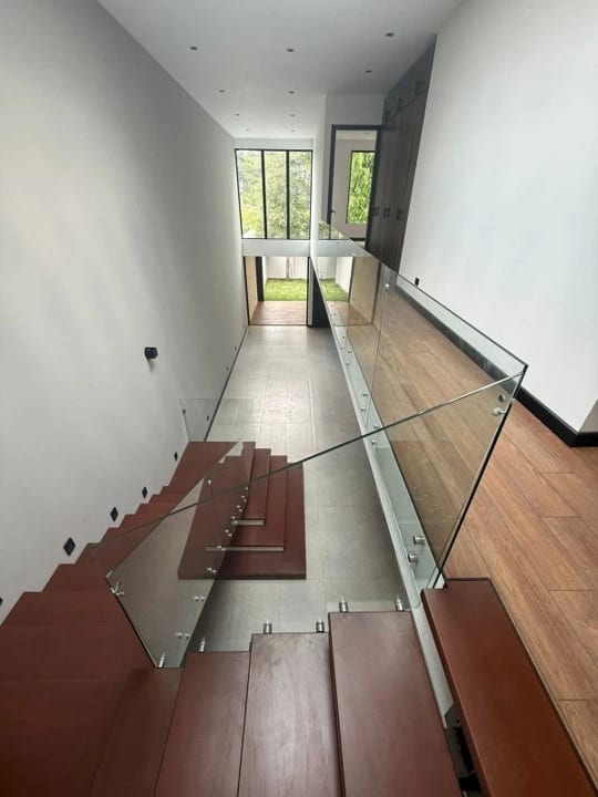 VENDO CASA NUEVA EN CARRETERA A EL SALVADOR KM 18.5 EL TAJÍN — Casa en Venta en El Tajin, Carretera a El Salvador, Guatemala, Ciudad — foto 11 de 17