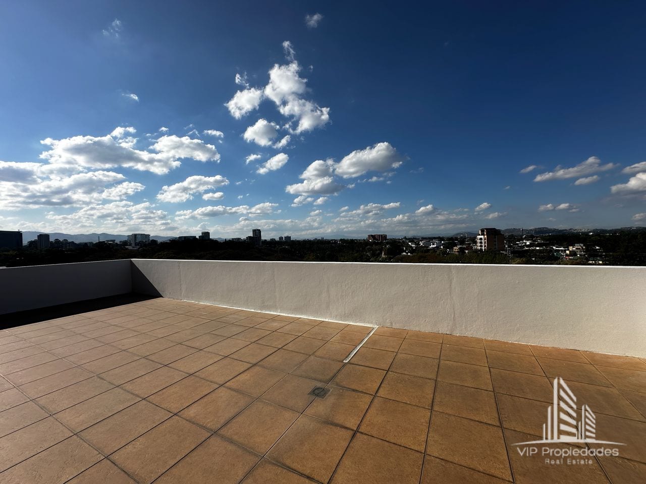 Apartamento en venta, El Robledal, Z.15 — Apartamento en Venta en El Robledal, Zona 15, Guatemala, Ciudad — foto 10 de 10