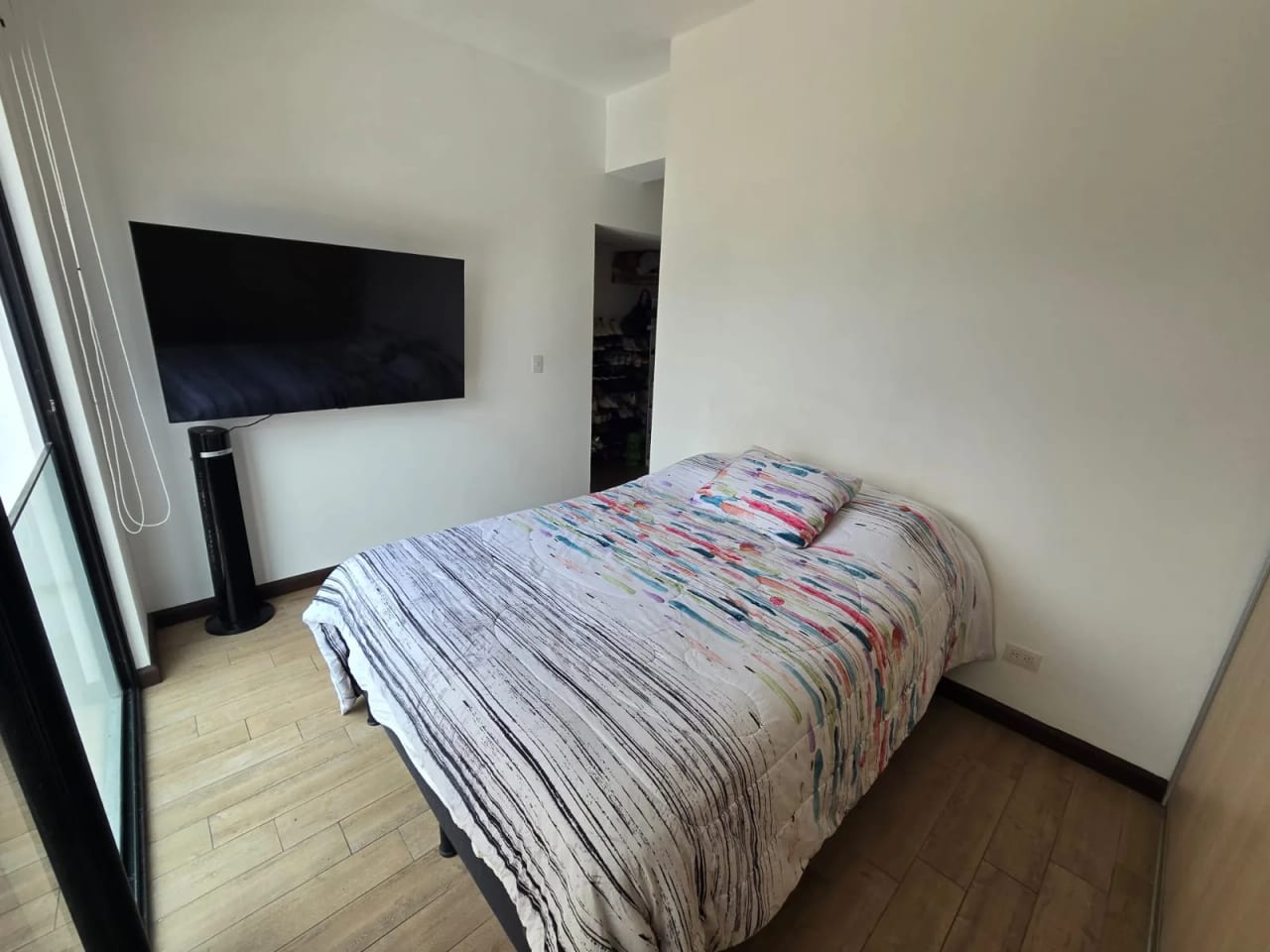 Apartamento en venta en zona 13 a una cuadra de Las Américas. — Apartamento en Venta en N Américas, Zona 13, Guatemala, Ciudad — foto 5 de 17