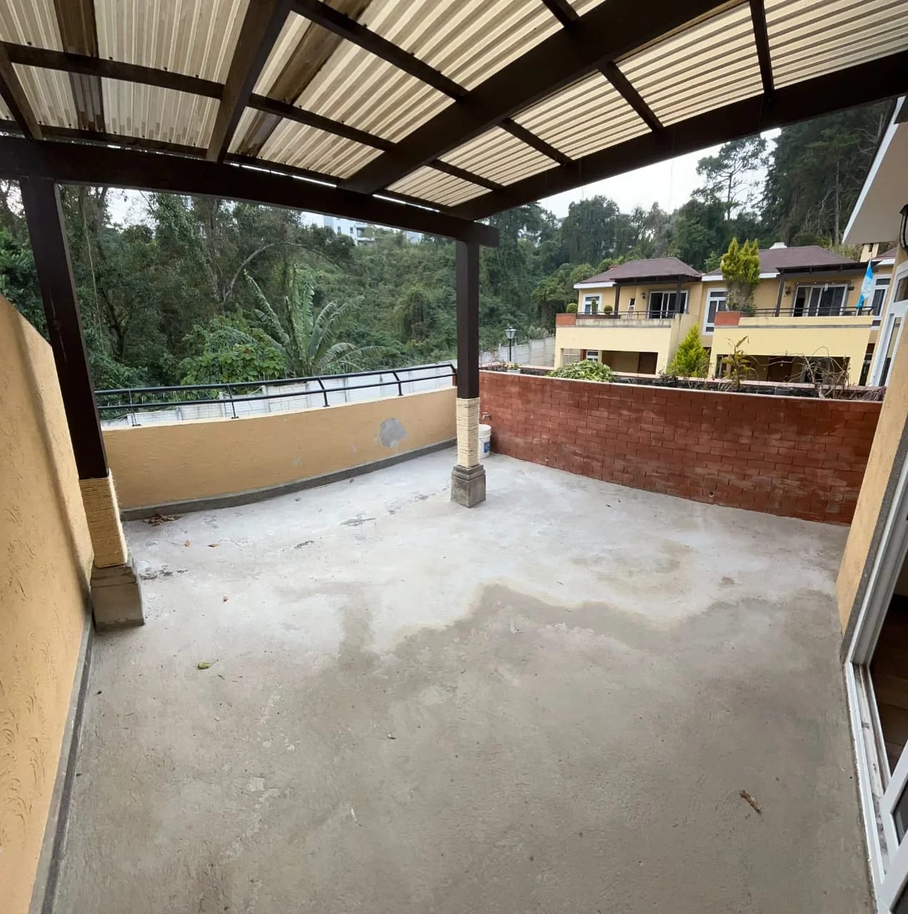 Casa en renta en Carretera a El Salvador Olmeca, Bosques de Arrazola — Casa en Alquiler en Bosques de Arrazola, Carretera a El Salvador, Guatemala, Ciudad — foto 9 de 17