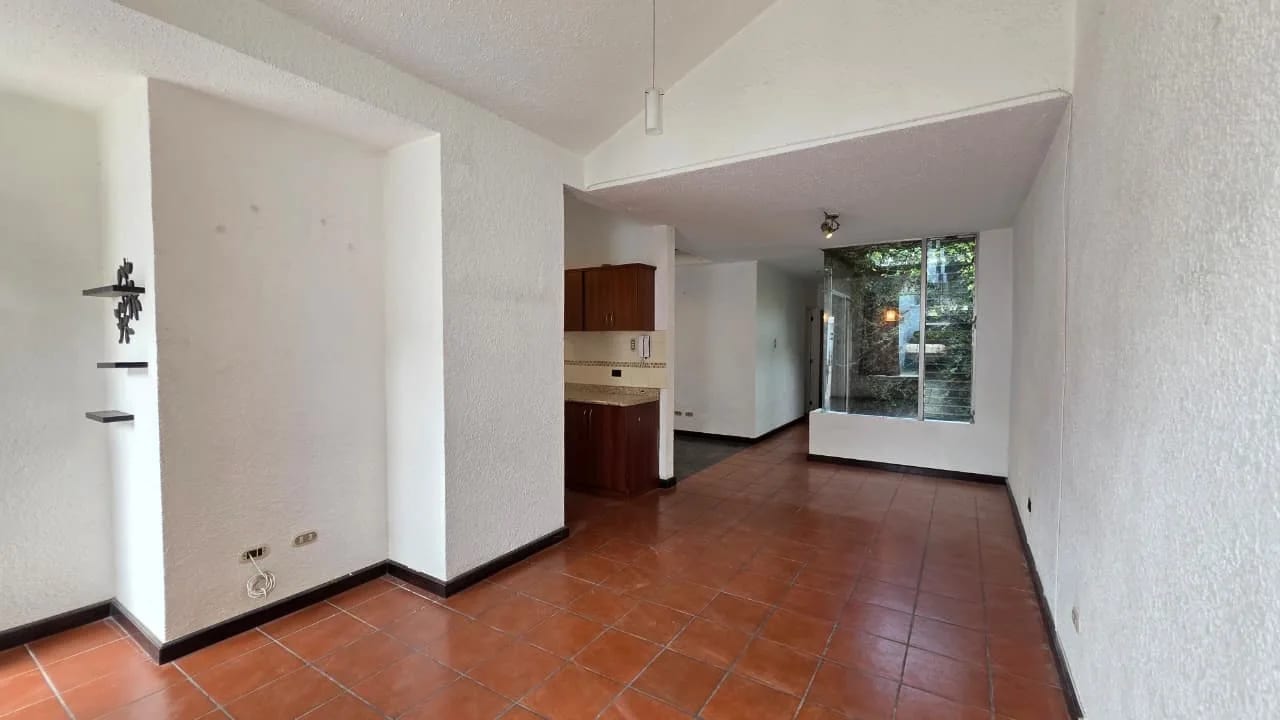 Casa en venta de un nivel en Villas de Choacorral San Lucas — Casa en Venta en Zona 1 Mixco, Guatemala, Ciudad — foto 2 de 17