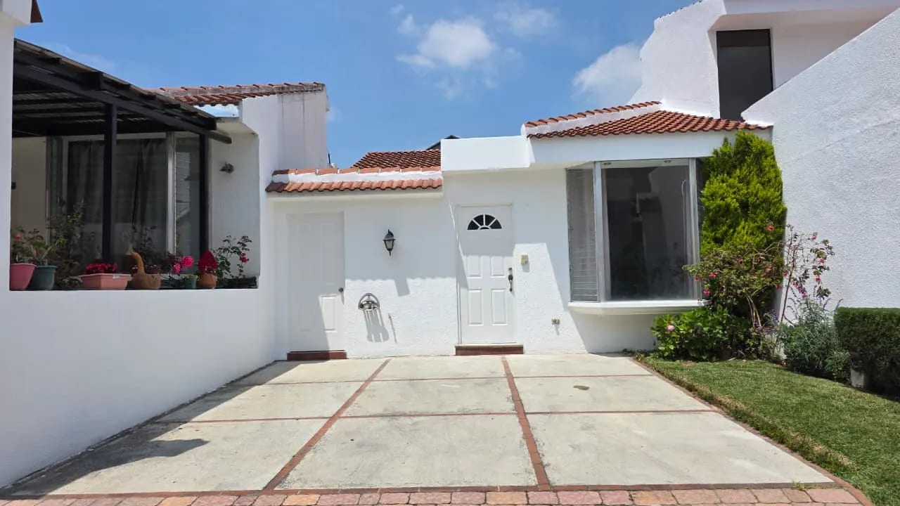 Casa en venta de un nivel en Villas de Choacorral San Lucas — Casa en Venta en Zona 1 Mixco, Guatemala, Ciudad — foto 1 de 17