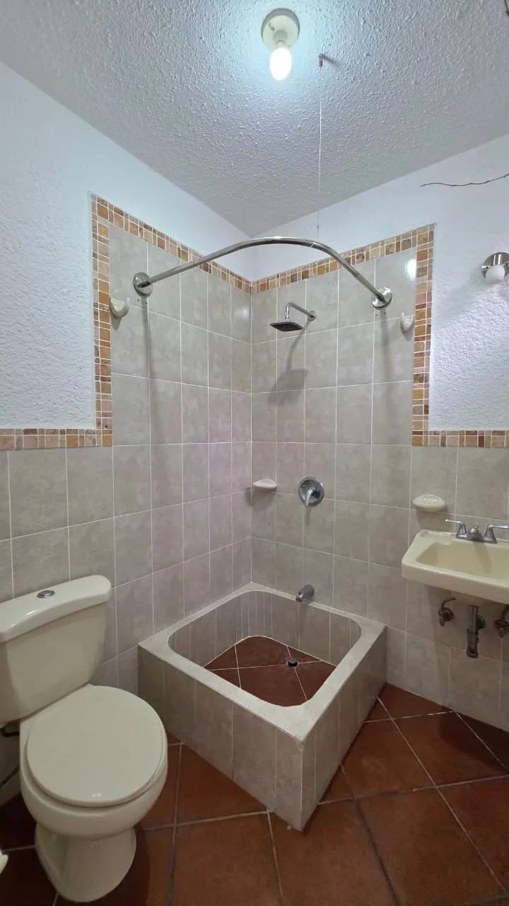 Casa en venta de un nivel en Villas de Choacorral San Lucas — Casa en Venta en Zona 1 Mixco, Guatemala, Ciudad — foto 11 de 17