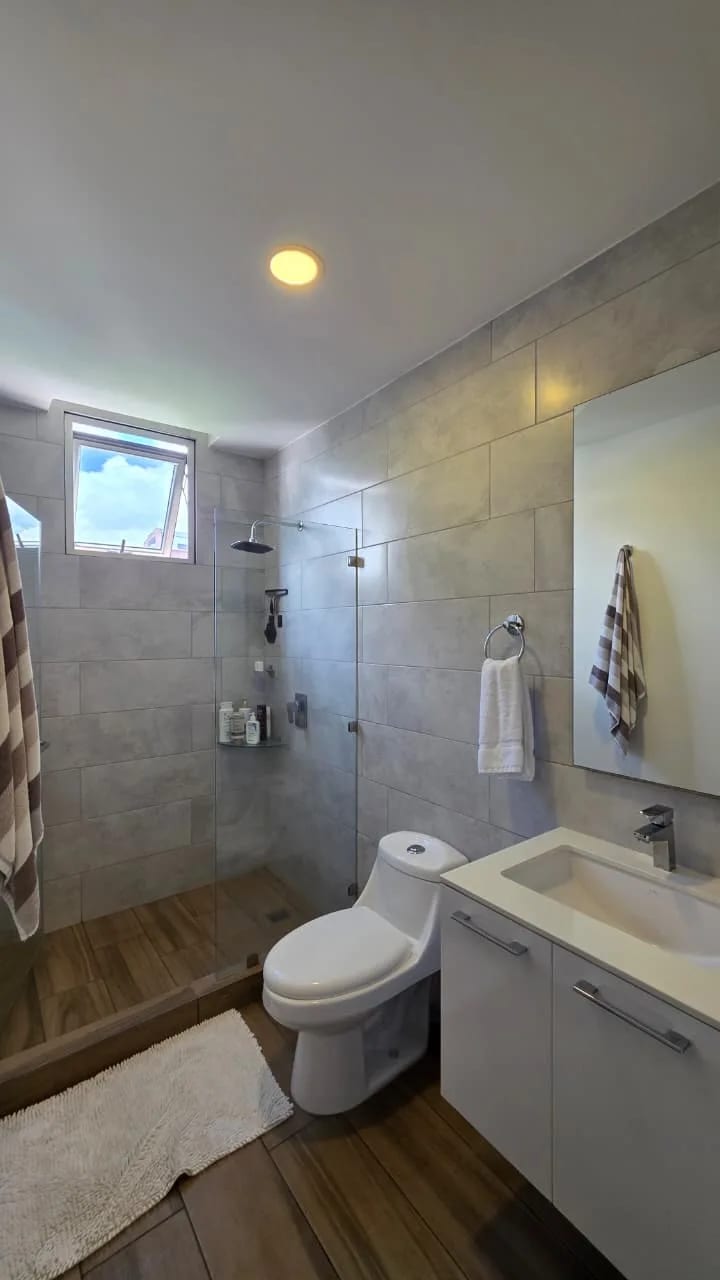 Apartamento en renta y venta en zona 15 VHl dentro de garita — Apartamento en Alquiler en Zona 15, Guatemala, Ciudad — foto 11 de 17