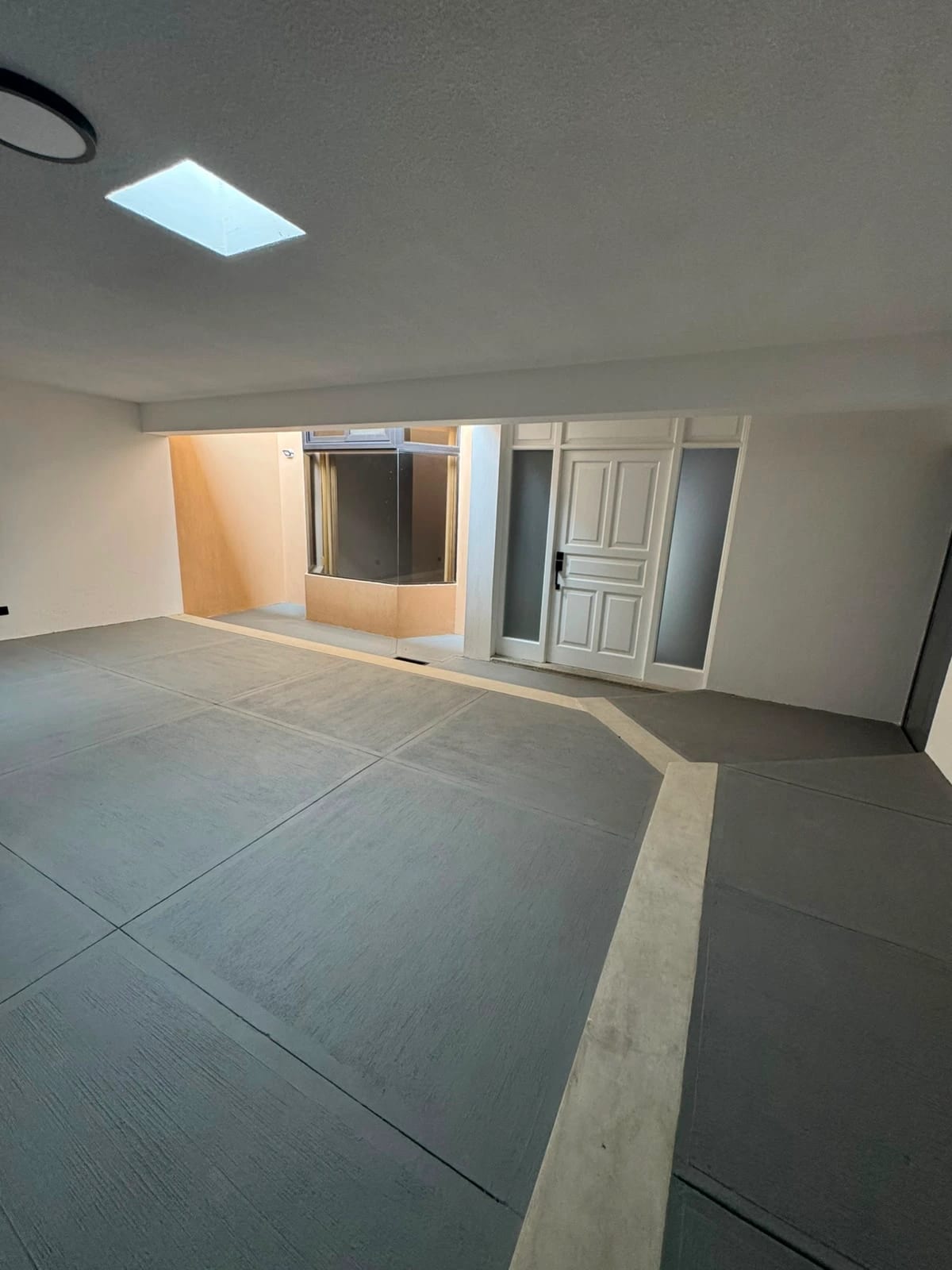 Casa remodelada en venta en el Km.16.5 de Carretera al Salvador — Casa en Venta en San Antonio, Carretera a El Salvador, Guatemala, Ciudad — foto 2 de 17