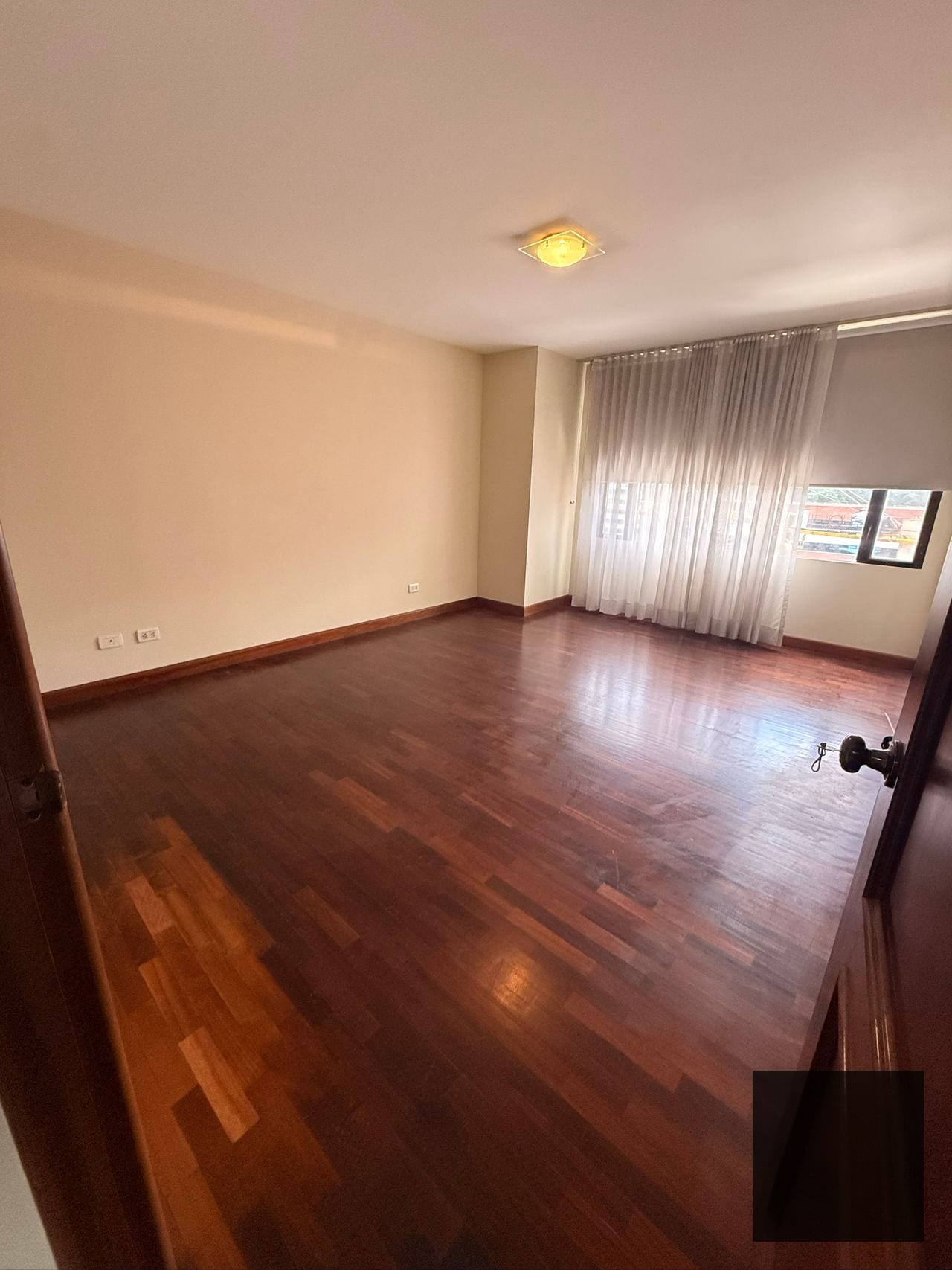 📍 Amplio Apartamento en Venta en Zona 14 — Apartamento en Venta en Almeira, Zona 14, Guatemala, Ciudad — foto 10 de 11