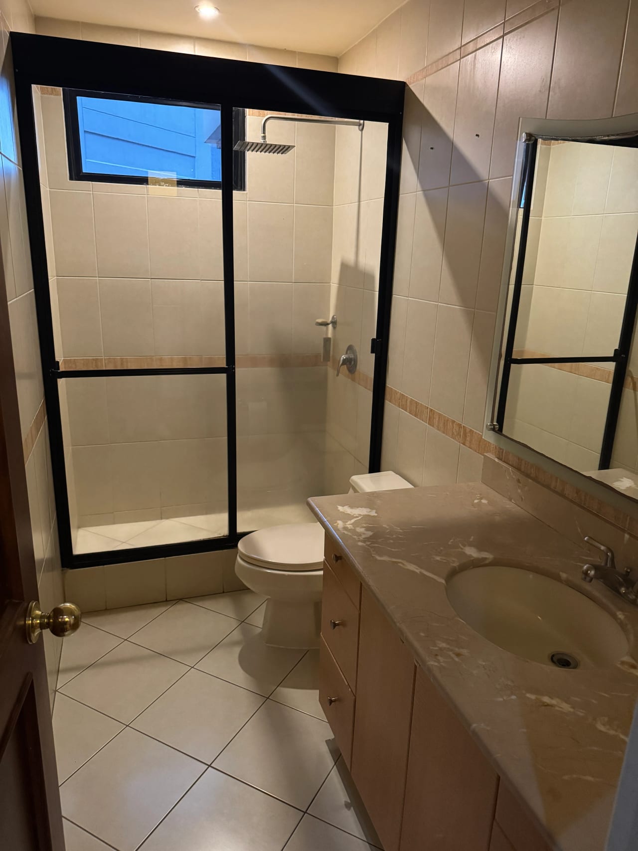 Apartamento Zona 14 — Apartamento en Alquiler en Real de Las Américas, Zona 14, Guatemala, Ciudad — foto 13 de 17