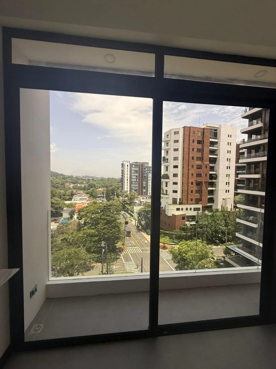 apartamento Moderno en Zona 15 — Apartamento en Venta en Kiintea, Zona 15, Guatemala, Ciudad — foto 5 de 17