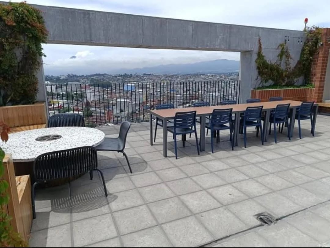 Apartamento Zona 4 — Apartamento en Alquiler en Modra, Zona 4, Guatemala, Ciudad — foto 8 de 9