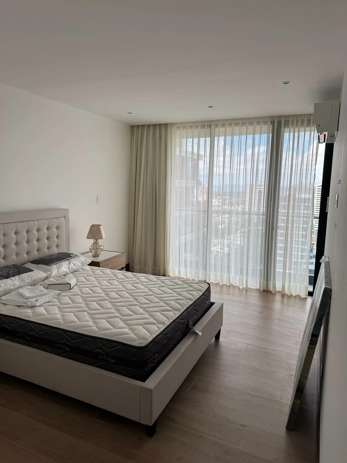 Apartamento de lujo en zona 15 — Apartamento en Alquiler en Zona 15, Guatemala, Ciudad — foto 11 de 14