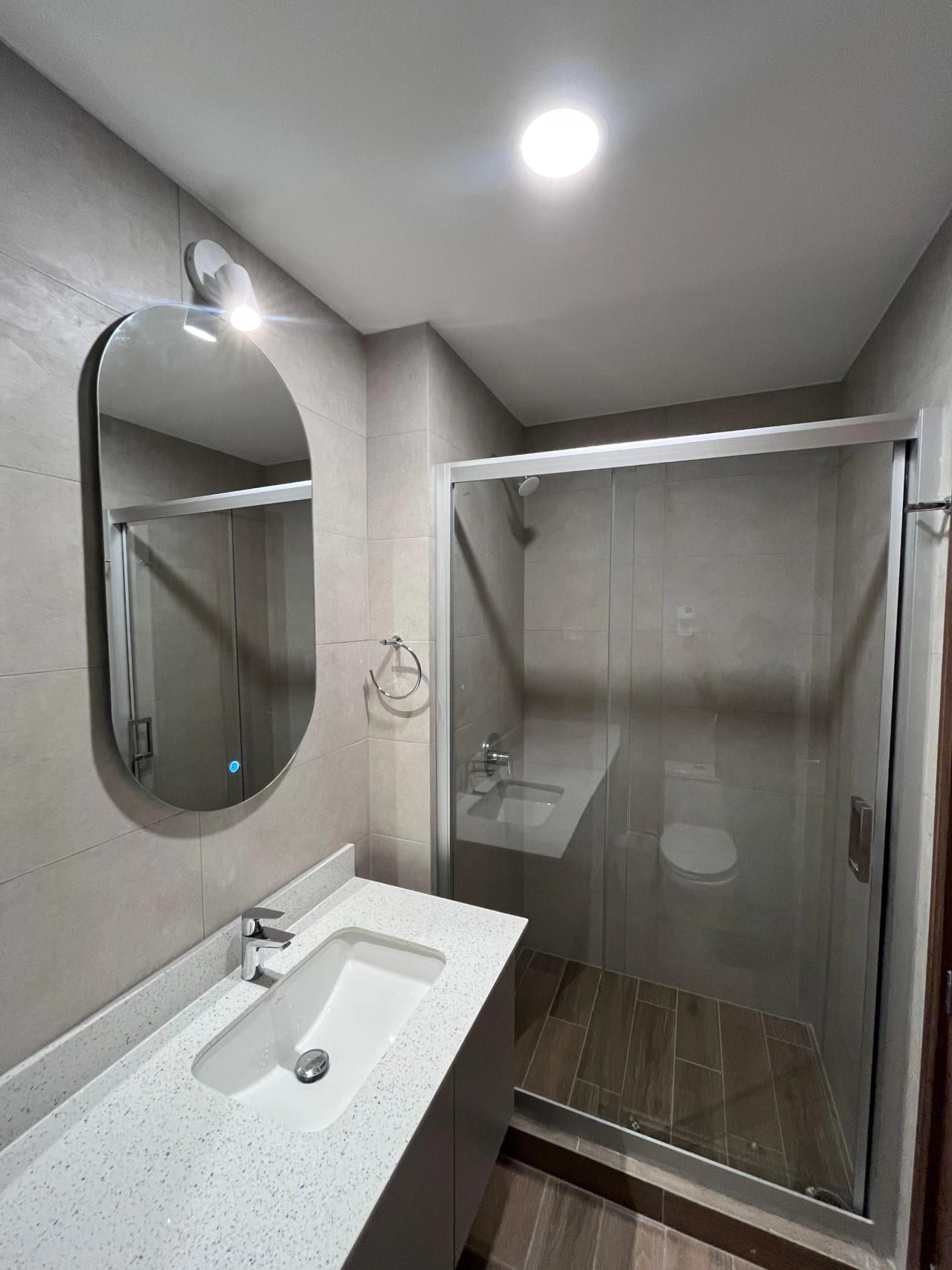 Apartamento de lujo amueblado en zona 14 — Apartamento en Alquiler en Zona 14, Guatemala, Ciudad — foto 8 de 13