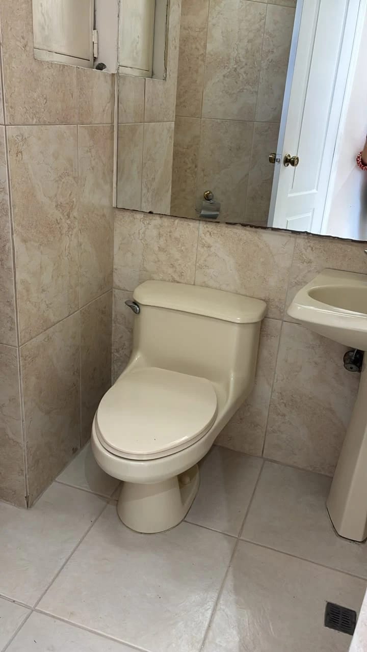 Apartamento en zona 10 — Apartamento en Alquiler en Zona 10, Guatemala, Ciudad — foto 3 de 10