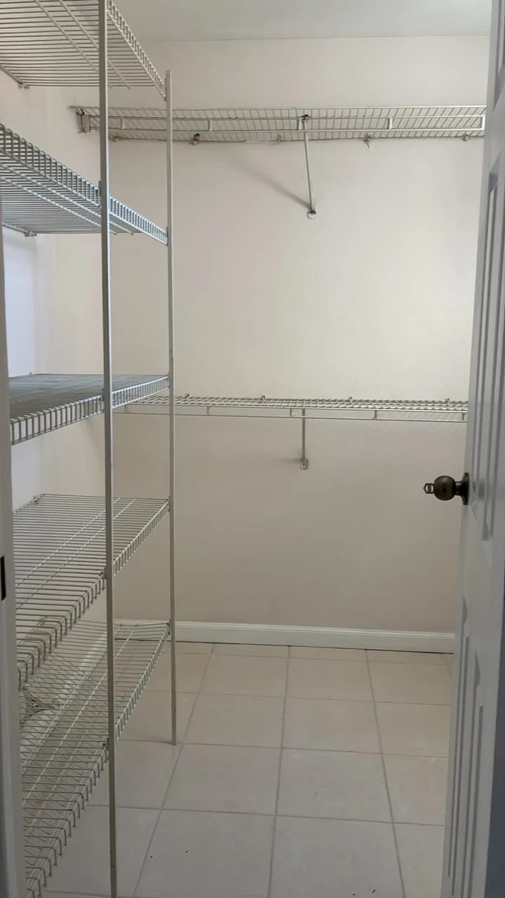 Apartamento en zona 10 — Apartamento en Alquiler en Zona 10, Guatemala, Ciudad — foto 6 de 10