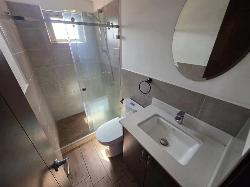 Apartamento de lujo en zona 10 — Apartamento en Alquiler en Zona 10, Guatemala, Ciudad — foto 4 de 9