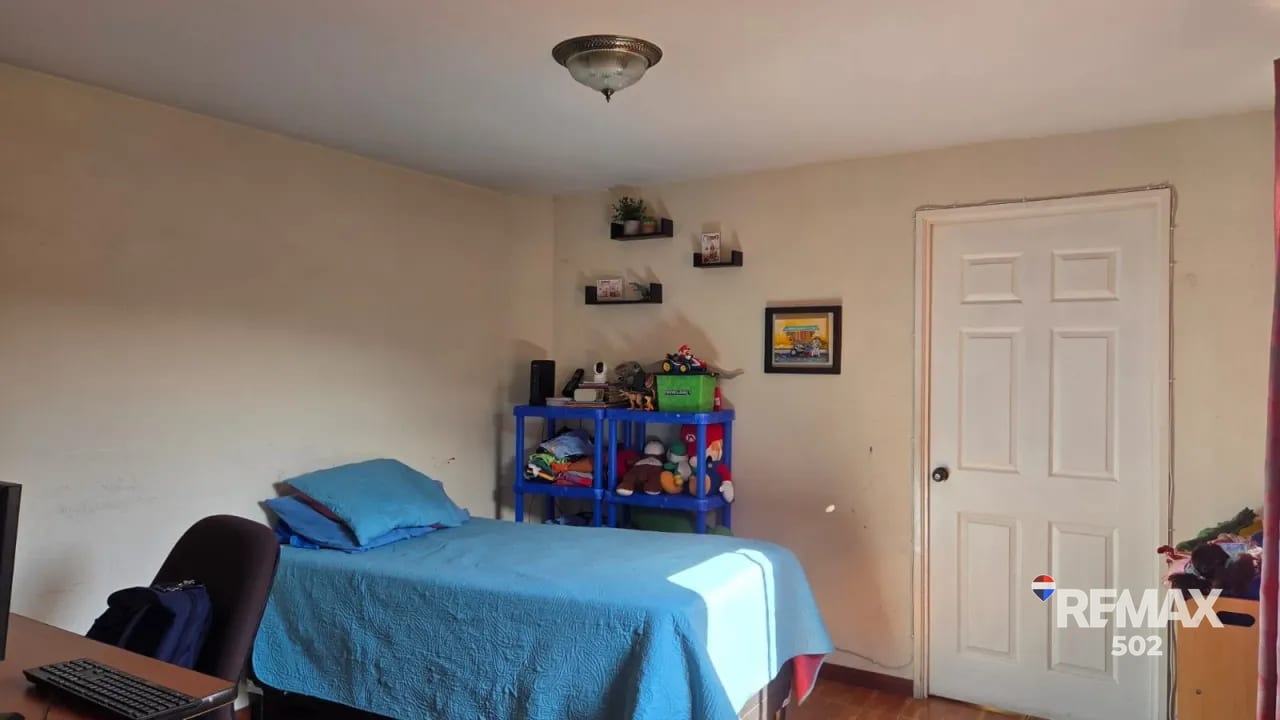 Casa en venta dentro de Condominio Jardines de Verona, Ciudad Santa Clara, Villa Nueva — Casa en Venta en Villa Nueva, Guatemala, Ciudad — foto 9 de 11