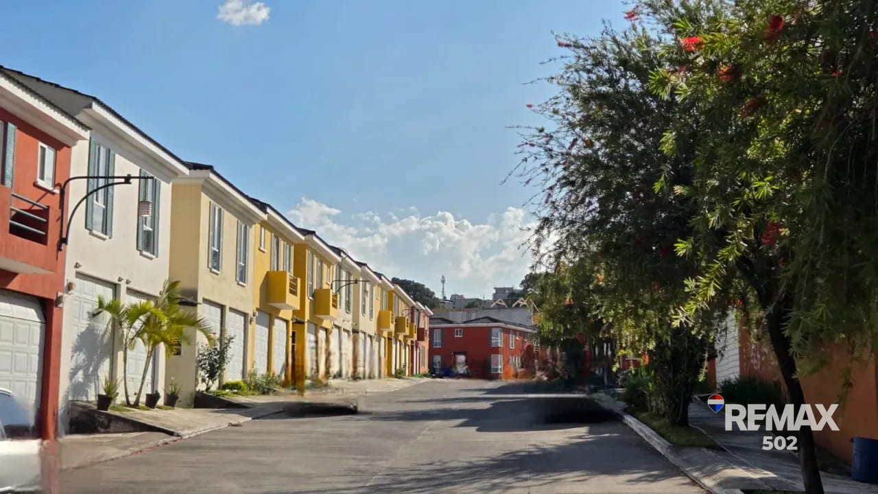 Casa en venta dentro de Condominio Jardines de Verona, Ciudad Santa Clara, Villa Nueva — Casa en Venta en Villa Nueva, Guatemala, Ciudad — foto 1 de 11