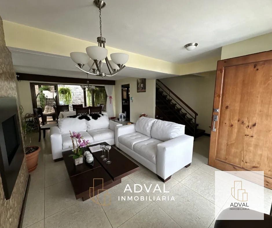 Casa en venta Santuaria Muxbal CAES Km 14.5 — Casa en Venta en Santuaria Muxbal, Muxbal, Guatemala, Ciudad — foto 1 de 13