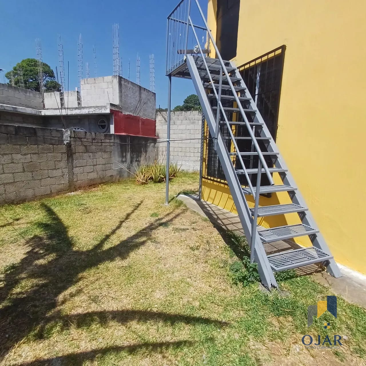 Casa en Venta Pinares de San Cristobal, Zona 8 de Mixco — Casa en Venta en Pinares de San Cristobal, Zona 8 Mixco, Guatemala, Ciudad — foto 5 de 15