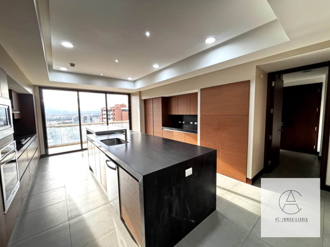 Apartamento en renta con espectacular vista. — Apartamento en Alquiler en Tiffany 5ta Avenida, Zona 14, Guatemala, Ciudad — foto 15 de 15