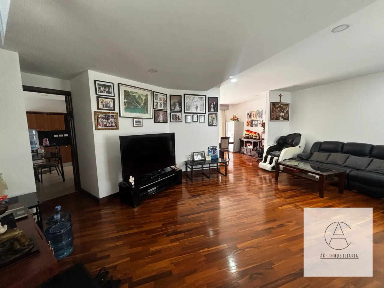 Casa en Venta. Pasaje Oakland Zona 10 — Casa en Venta en Pasaje Oakland, Zona 10, Guatemala, Ciudad — foto 11 de 15