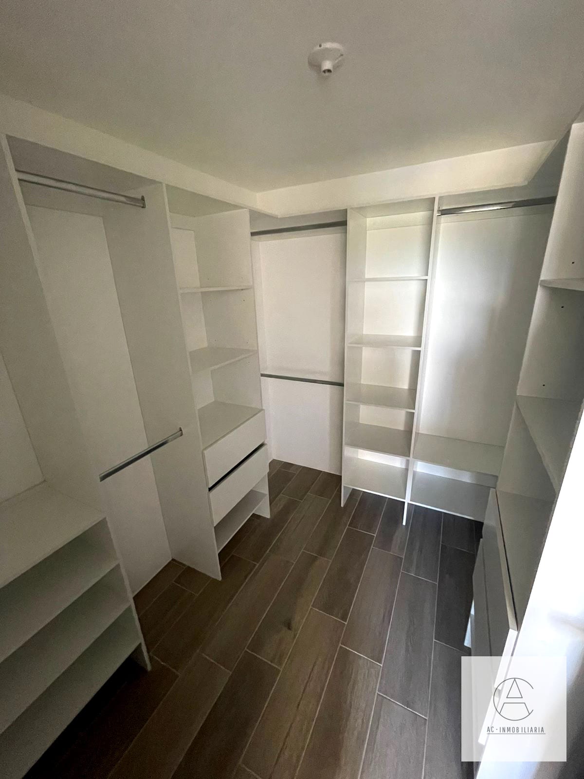 Apartamento en venta en zona 14. — Apartamento en Venta en Segheria, Zona 14, Guatemala, Ciudad — foto 8 de 15