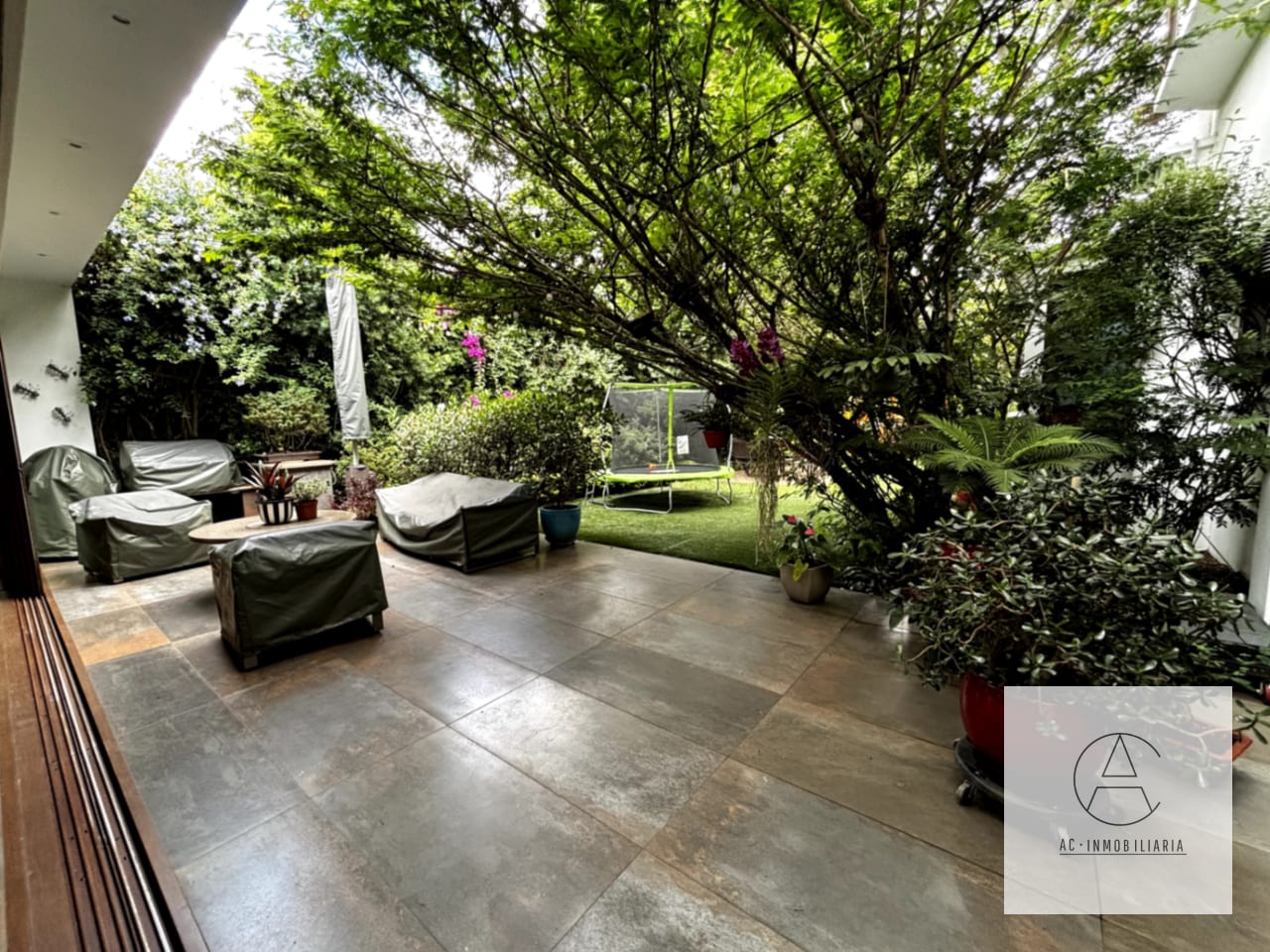 Casa amplia en venta en zona 15, VH1 — Casa en Venta en Vista Hermosa I, Zona 15, Guatemala, Ciudad — foto 2 de 2
