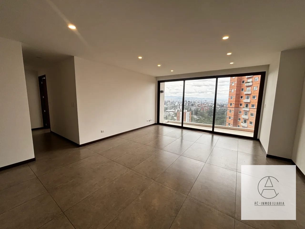 Apartamento en renta o venta en Albero San Lazaro, zona 15 — Apartamento en Alquiler en Zona 15, Guatemala, Ciudad — foto 3 de 9