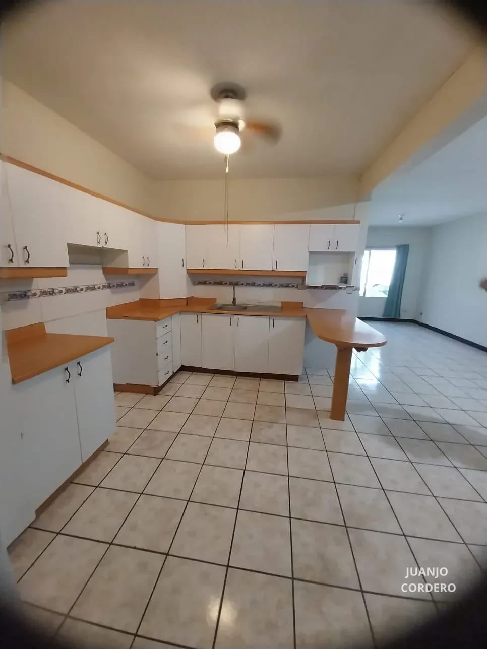 ¡linda Casa en Venta – Valles de María! — Casa en Venta en Villa Nueva, Guatemala, Ciudad — foto 3 de 13