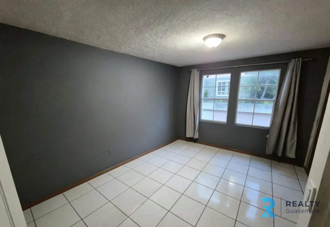 VENDO/RENTO Casa Condominio Monteazul 2, Zona 13 — Casa en Venta en Zona 13, Guatemala, Ciudad — foto 4 de 8