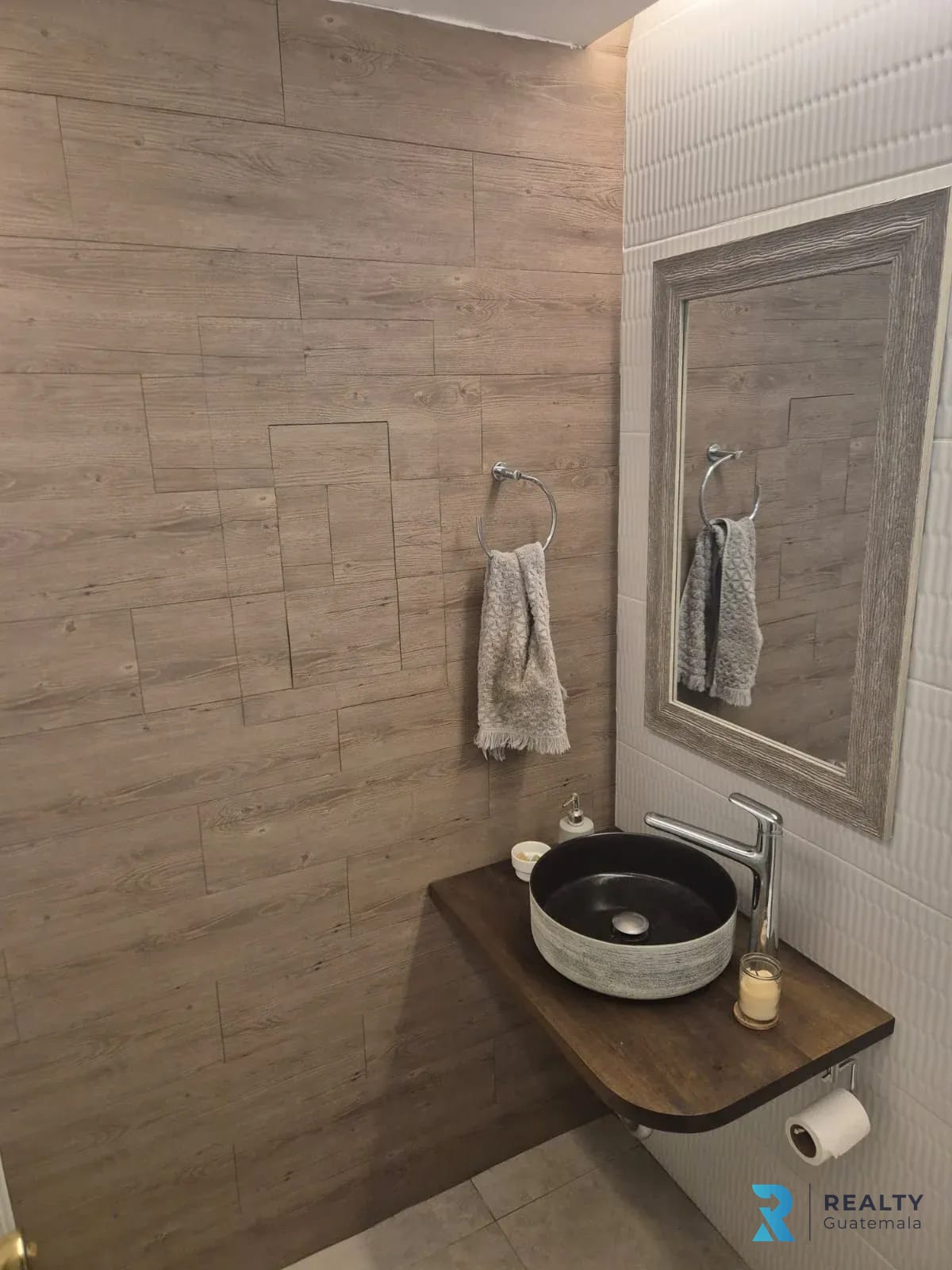 VENDO/RENTO Casa Condominio Monteazul 2, Zona 13 — Casa en Venta en Zona 13, Guatemala, Ciudad — foto 7 de 8