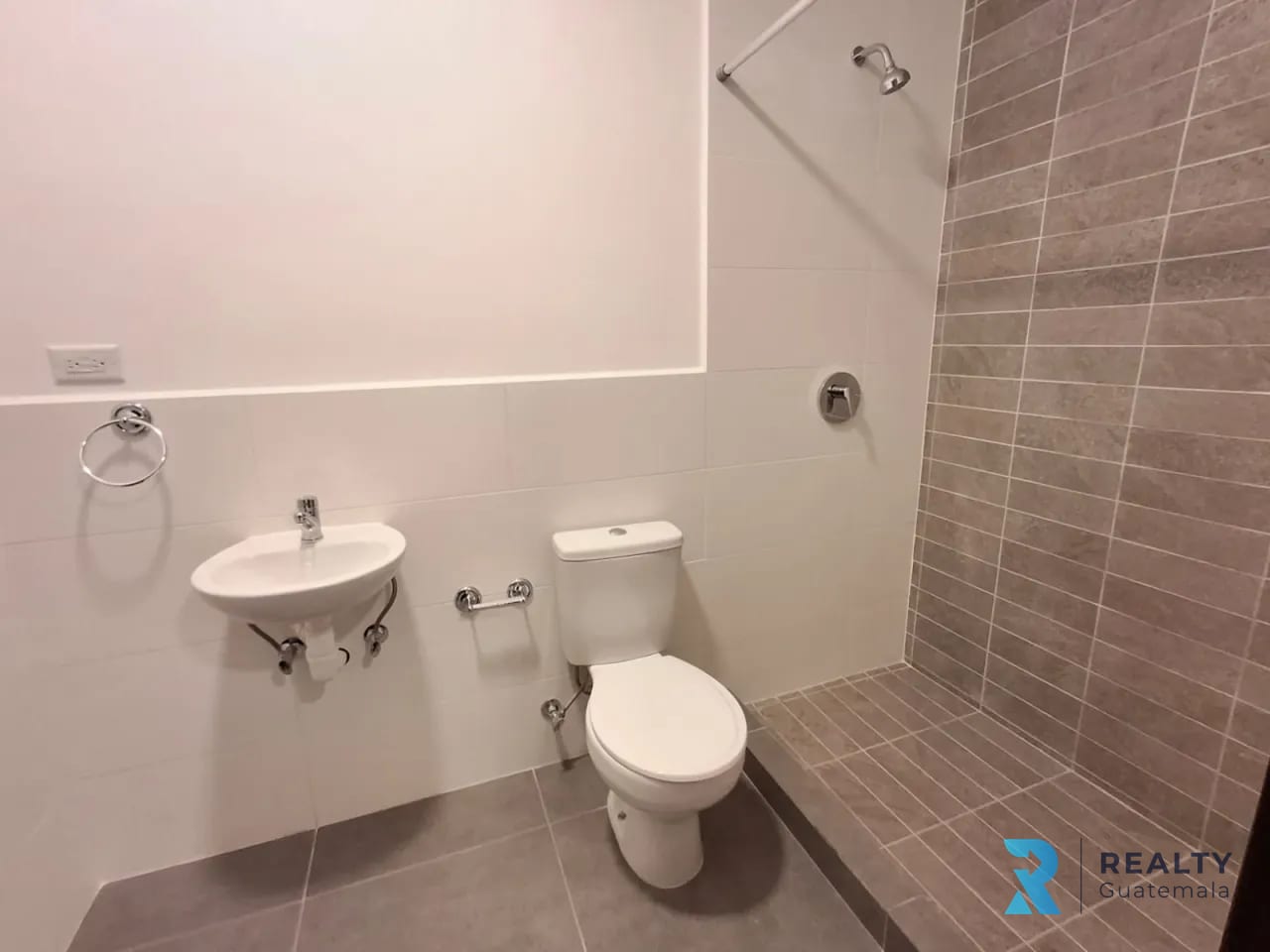 RENTO Apartamento Lirios IV, Cayalá, Zona 16 — Apartamento en Alquiler en Zona 16, Guatemala, Ciudad — foto 6 de 15