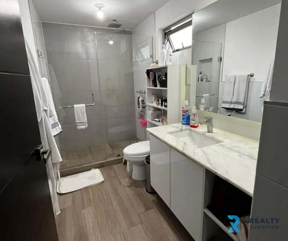 VENDO Apartamento Zona 14, Segheria — Apartamento en Venta en Segheria, Zona 14, Guatemala, Ciudad — foto 10 de 13