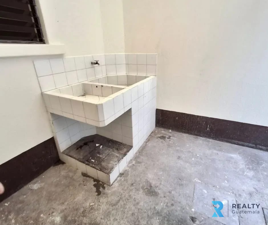 RENTO Casa Zona 4 — Casa en Alquiler en Zona 4, Guatemala, Ciudad — foto 14 de 16
