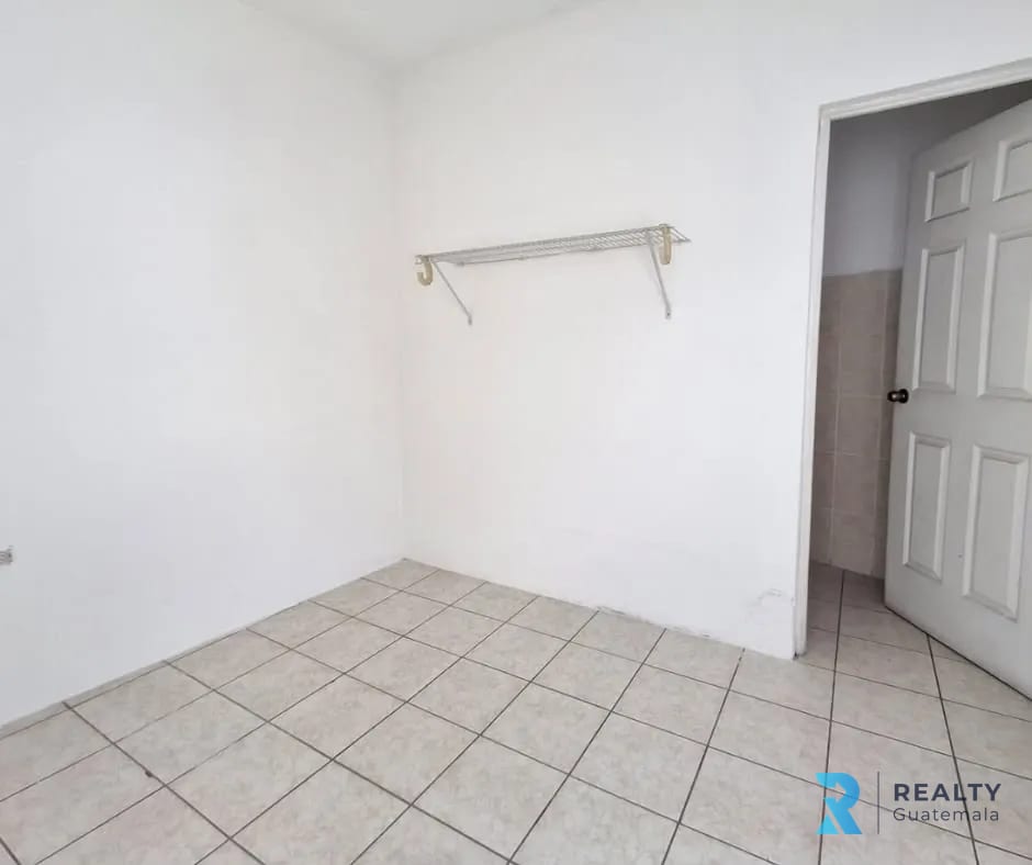 RENTO Casa Residencial V, Zona 11 — Casa en Alquiler en Zona 11, Guatemala, Ciudad — foto 11 de 17
