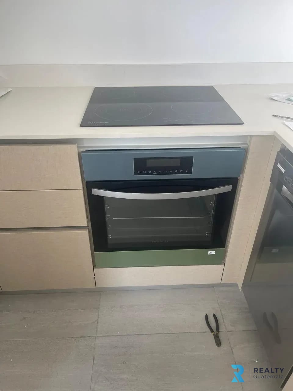 RENTO Apartamento Zona 15, Edificio Morea — Apartamento en Alquiler en Zona 14, Guatemala, Ciudad — foto 4 de 11