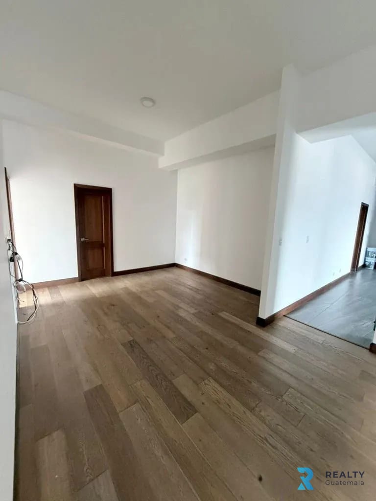 Apartamento en Renta, Zona 10!! — Apartamento en Alquiler en Salvattore, Zona 10, Guatemala, Ciudad — foto 5 de 9
