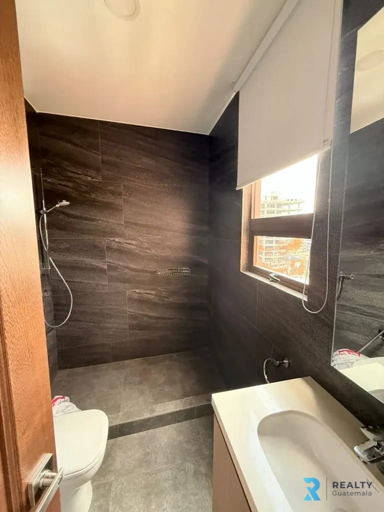 Apartamento en Renta, Zona 10!! — Apartamento en Alquiler en Salvattore, Zona 10, Guatemala, Ciudad — foto 7 de 9