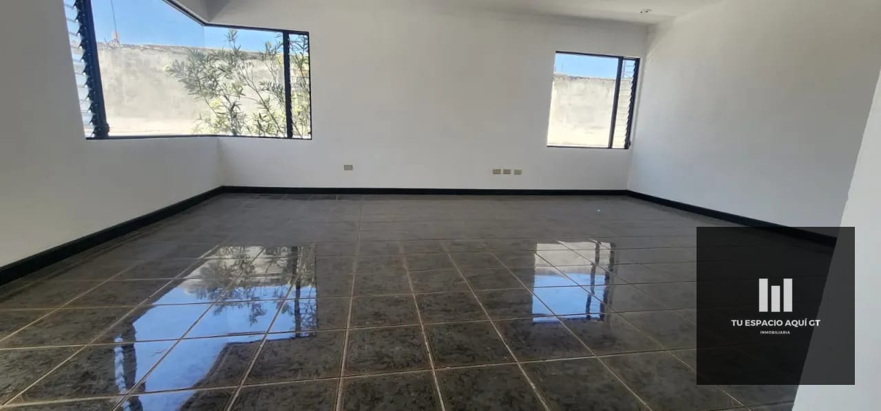 Casa En Venta En Pinares De San Cristóbal ,Zona 8 De Mixco — Casa en Venta en Pinares de San Cristobal, Zona 8 Mixco, Guatemala, Ciudad — foto 5 de 12